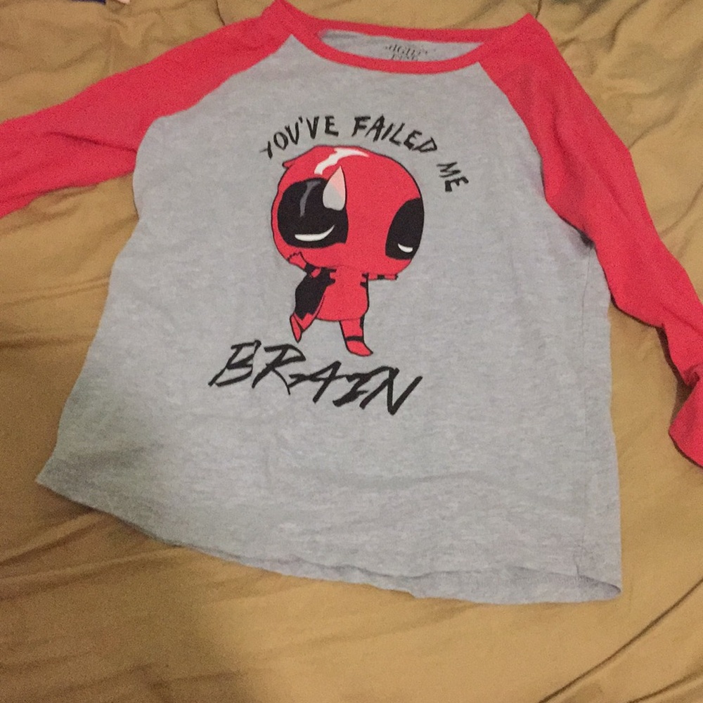 Clothes - Picture 11 of 16